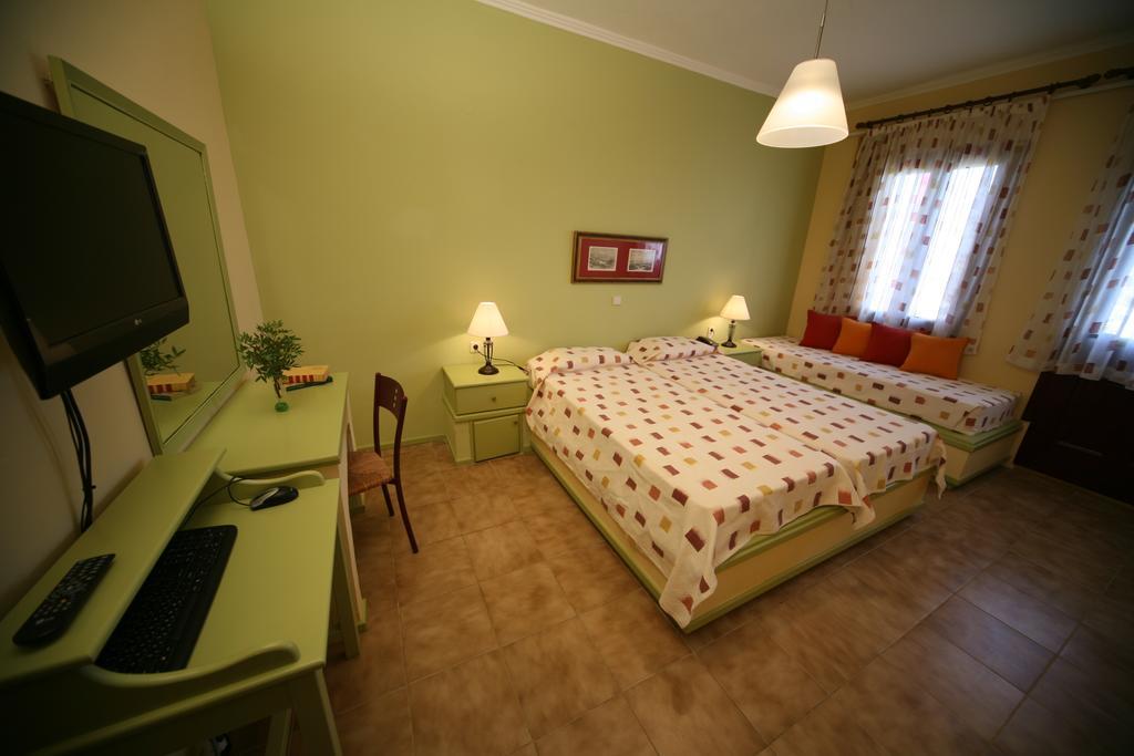 Aeriko Benovias Rooms & Apartments Karfas Exterior foto